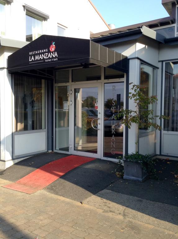 Herrljunga Hotell ภายนอก รูปภาพ